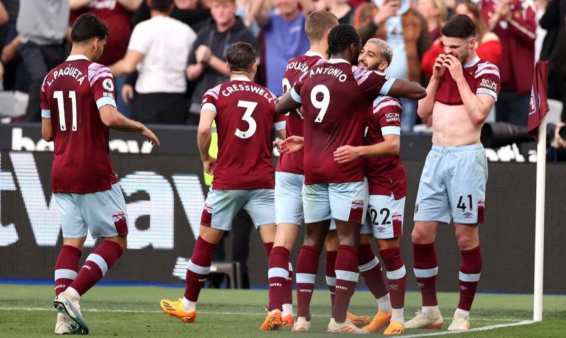 加时末段突围战来临，西汉姆围绕足总杯强势反弹，球迷炸锅，赛季目标并未改变的简单介绍