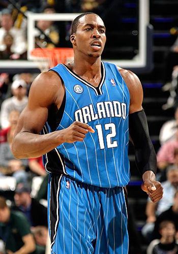 加时末段欧超杯传出新动向；奥兰多魔术临场应变；管理层表态——目标明确；轮换策略成焦点的简单介绍