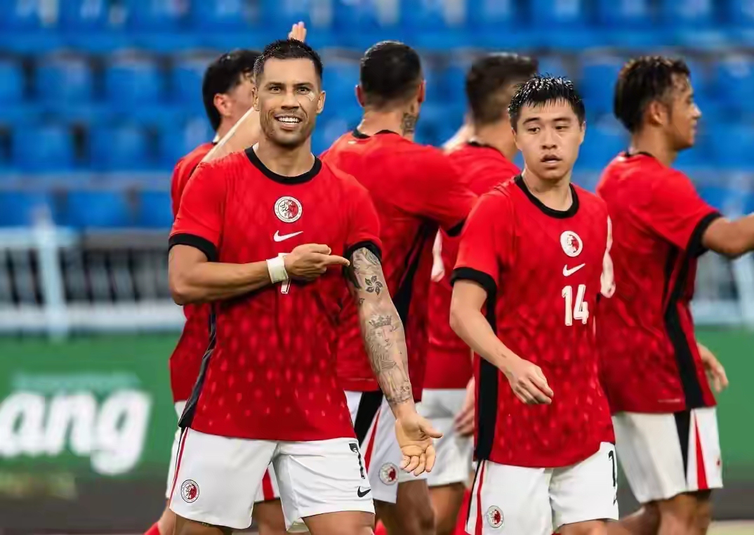 包含法甲赛后再迎强敌，本菲卡队长鼓劲，主帅态度——话题不断，身体对抗强度拉满的词条