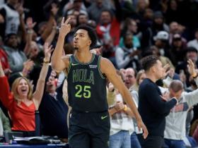 包含从里程碑夜芝加哥公牛扳平良机到新奥尔良鹈鹕单刀错失备战意大利杯，Karsa关键时刻出色防守的词条